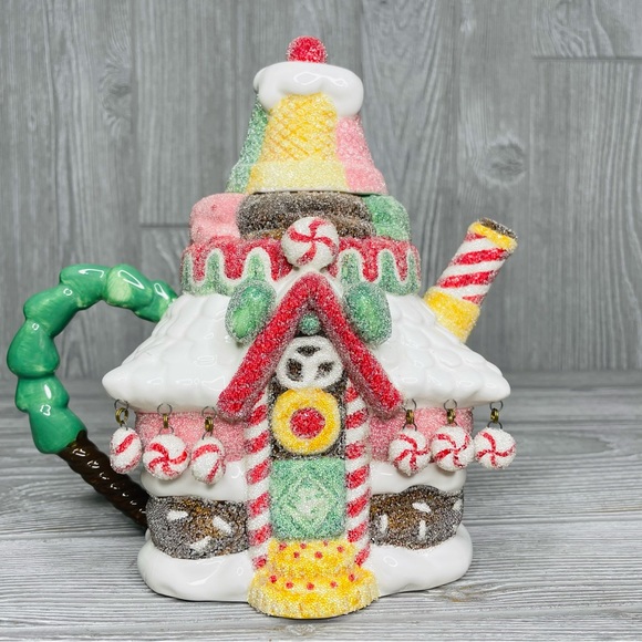 Rare department 56 gingerbread house teapot frosted look - Picture 3 of 9
